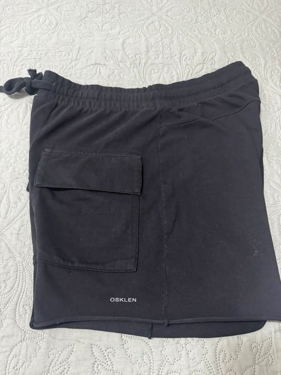 Vendo Bermuda de Moleton Osklen Original - Foto 2