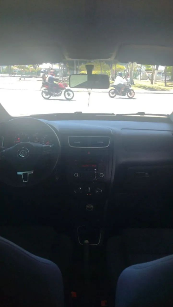Volkswagen Fox 1.6 MI Total Flex 8V 5P 2013 - Foto 5