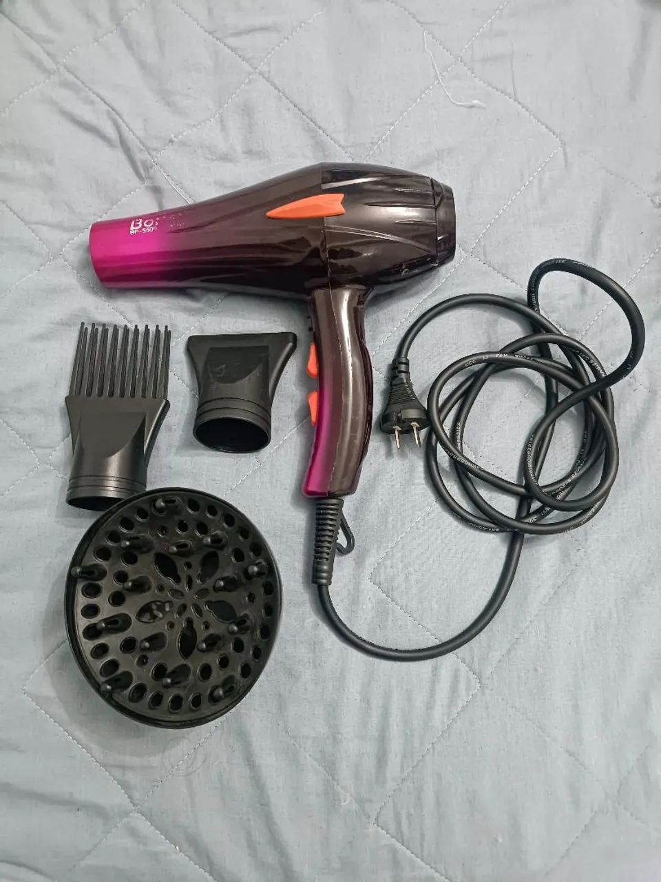 Secador de cabelo 