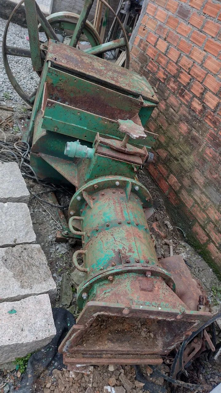 Máquina para fábricar tijolos 