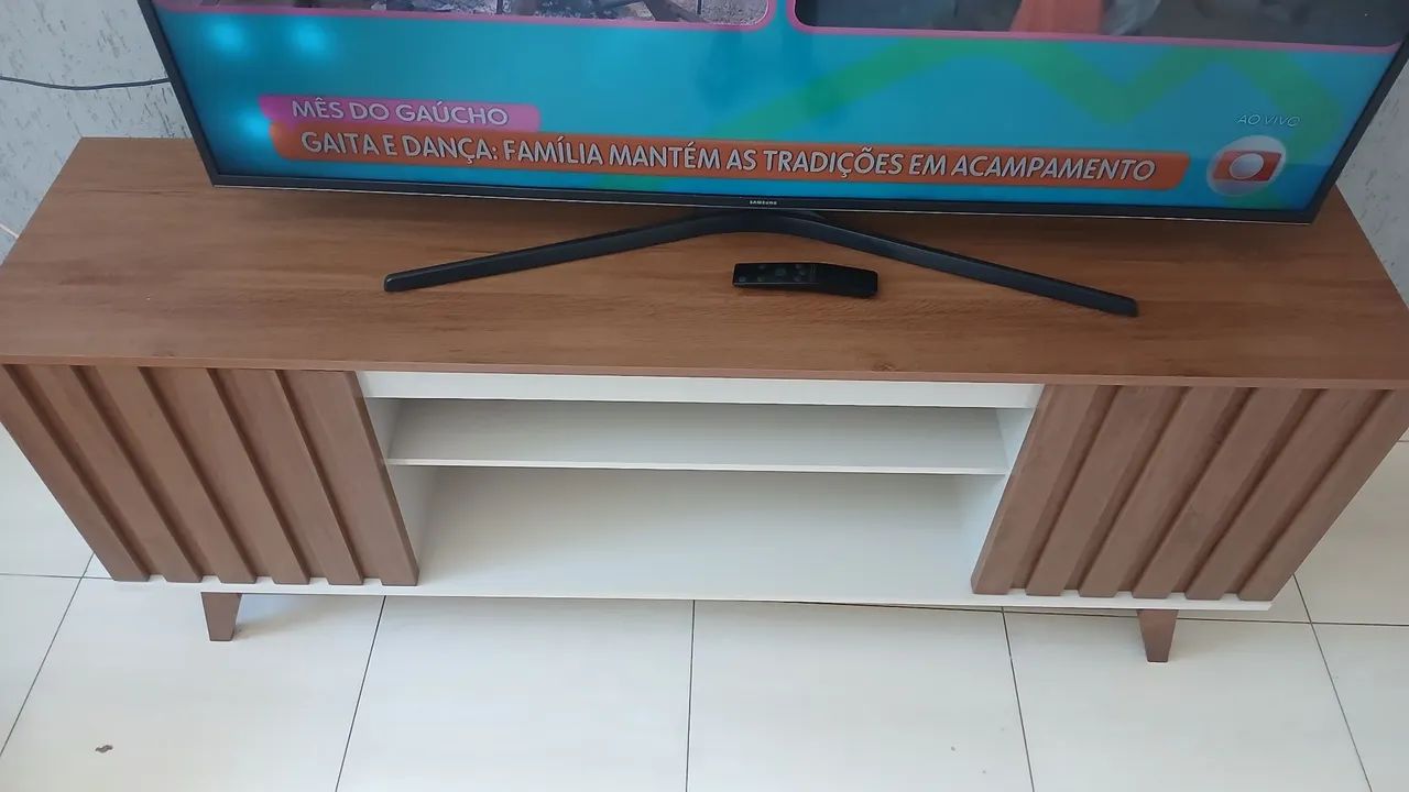 Rack Retrô, Emadeirado, Estilo Rústico, Duas Portas. - Foto 3
