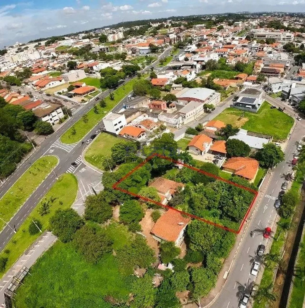 Terreno Comercial com 1.407 m² e frente para duas ruas. - Foto 4