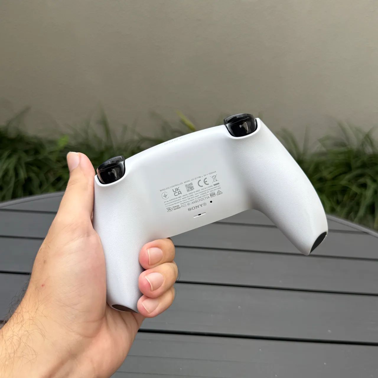Controle PS5 DualSense Original com Hall Effect - Sem Drift - Foto 2