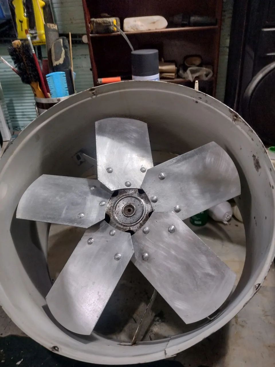 Exaustor de 30 cm Venda trocar rolamento!