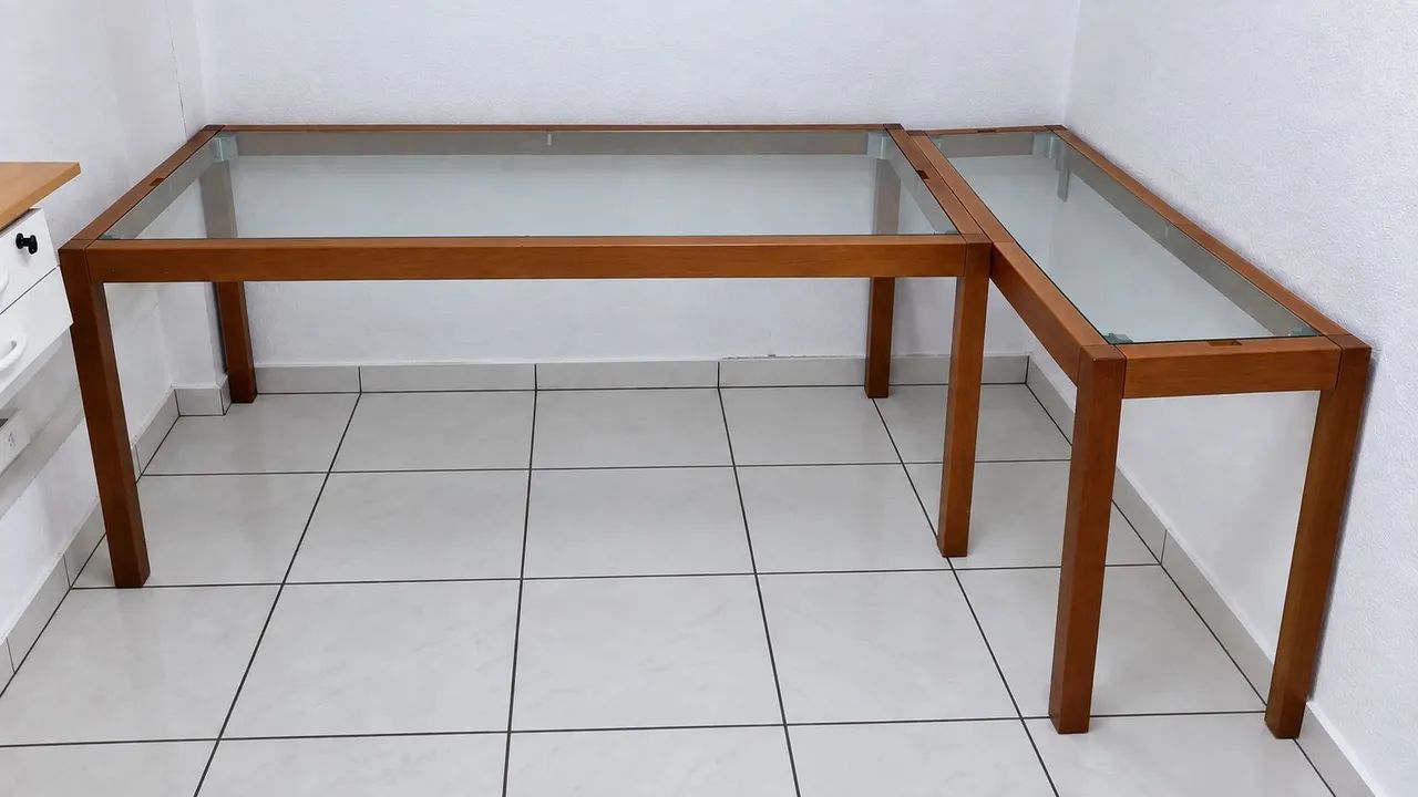 Mesa de madeira com vidro embutido  - Foto 2