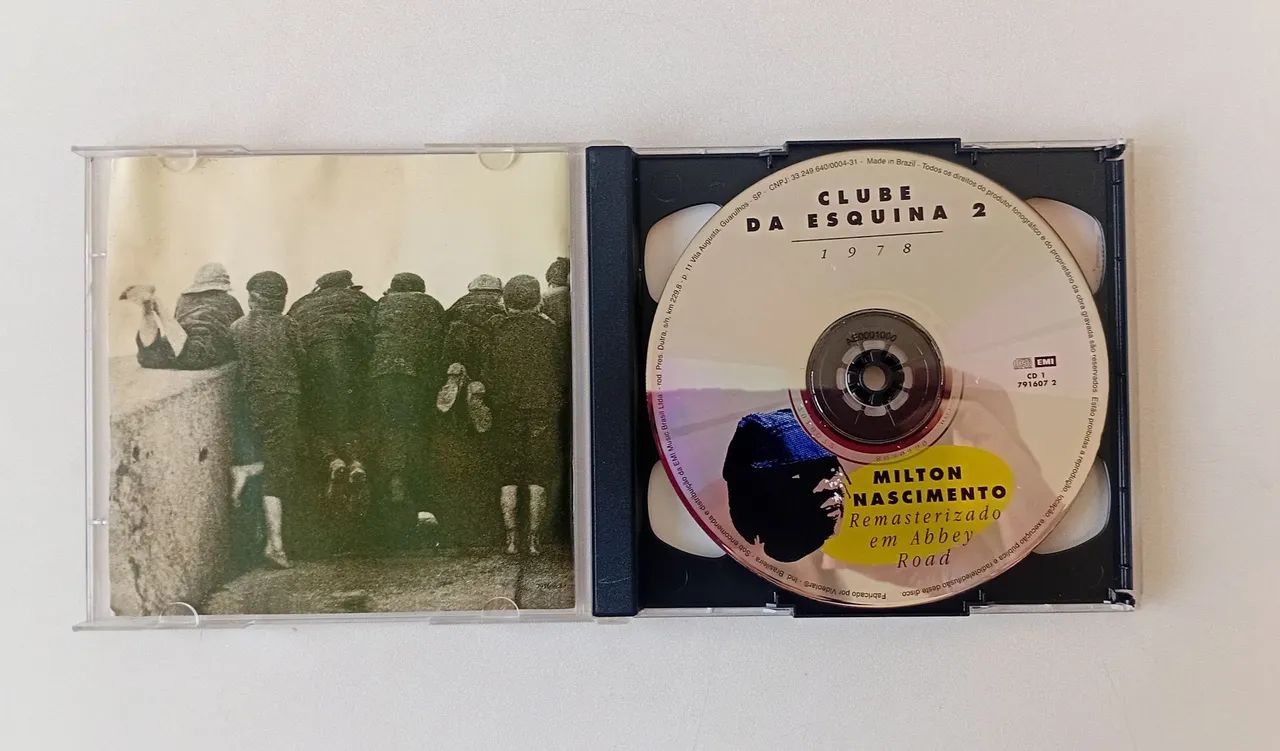 CD duplo Clube da Esquina 2 Milton Nascimento - Foto 2