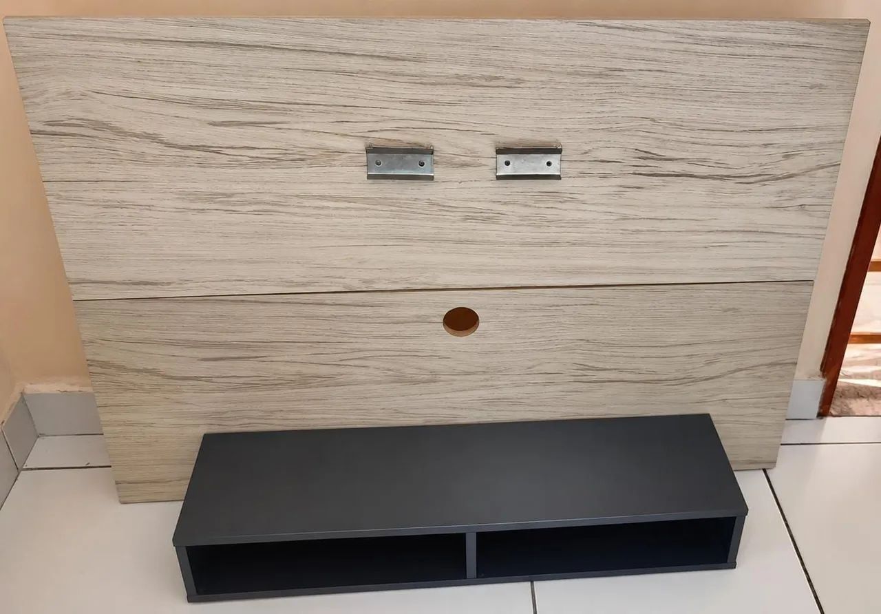 Painel com rack TV