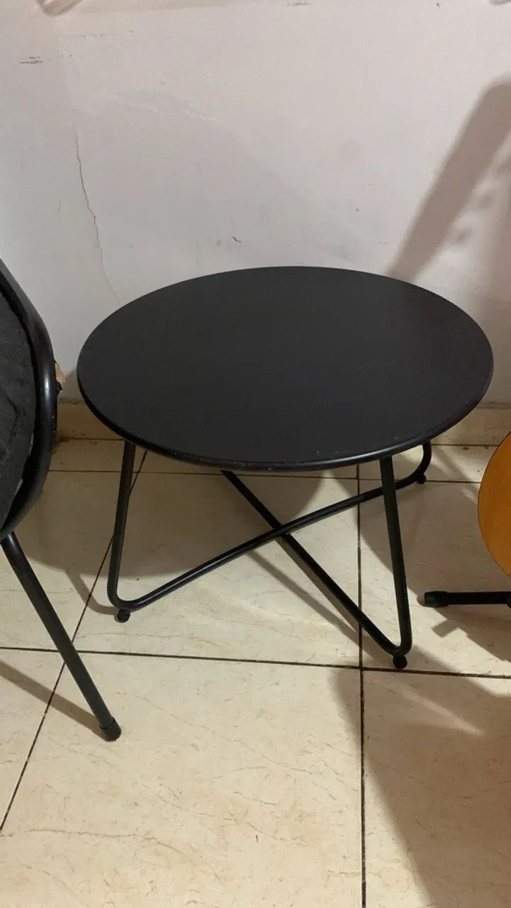 Poltrona com mesa de centro - Foto 4