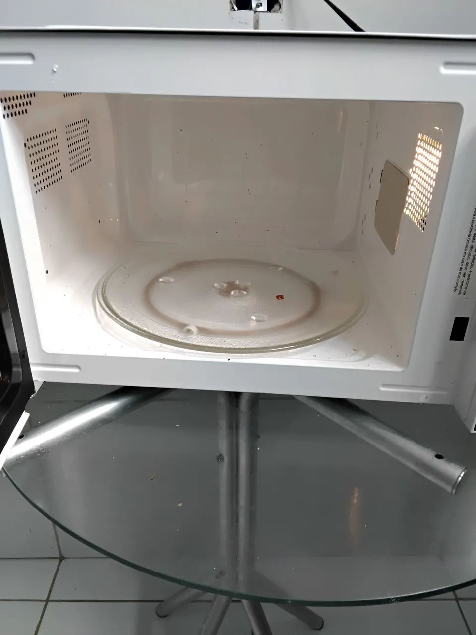 MICRO-ONDAS PHILCO 2OL - Foto 2