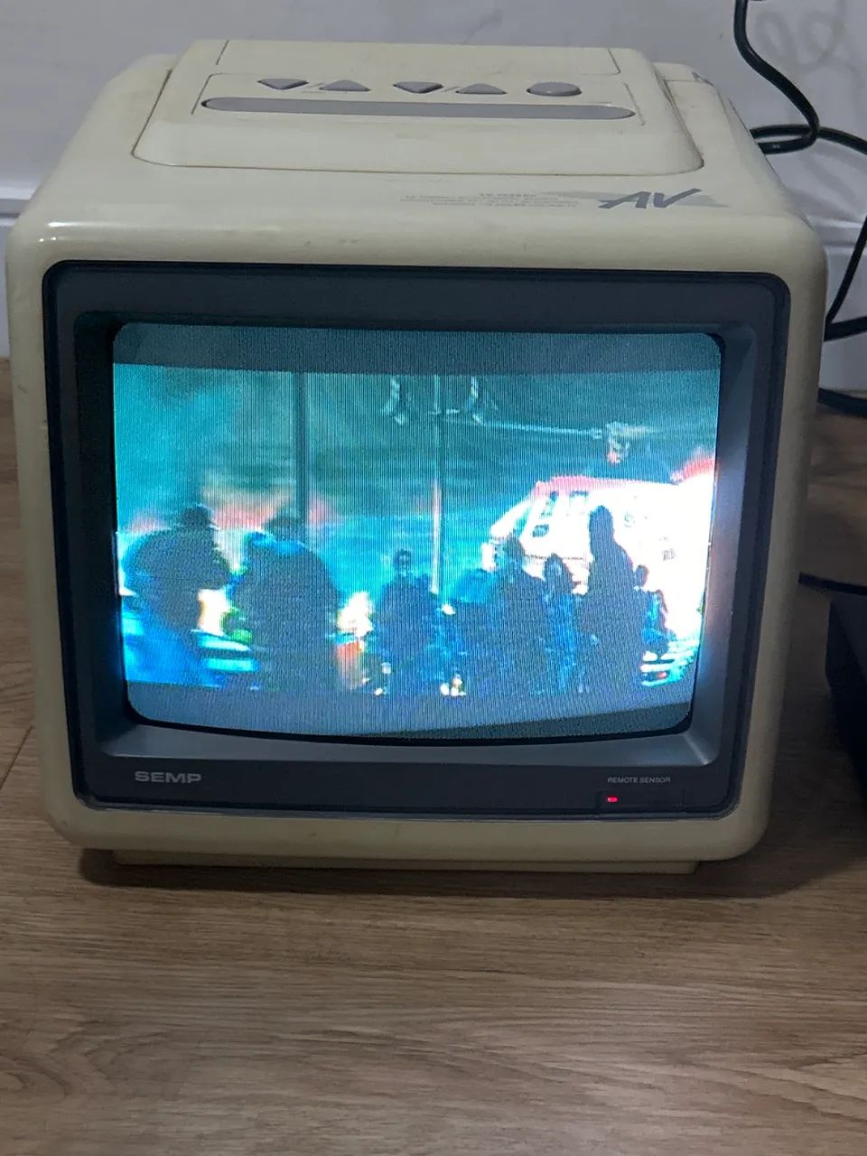 TV Semp 1022AV 10 Pol 
