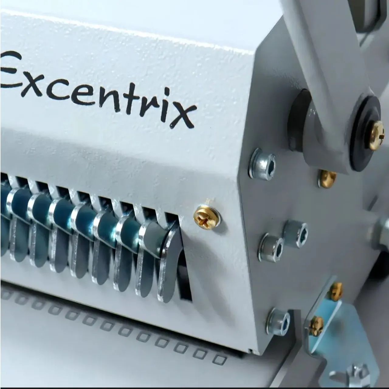Encardenadora perfuradora 2x1 Excentrix  - Foto 4