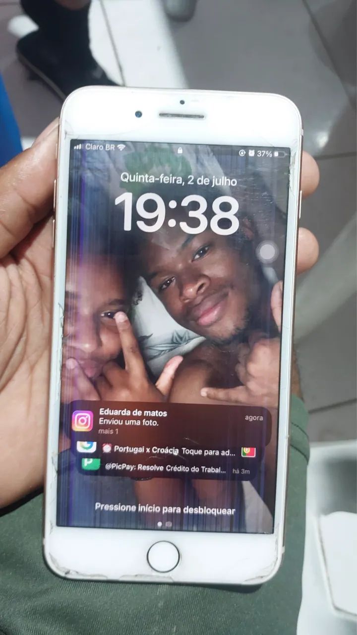 Vendo iPhone 8 Plus  - Foto 4