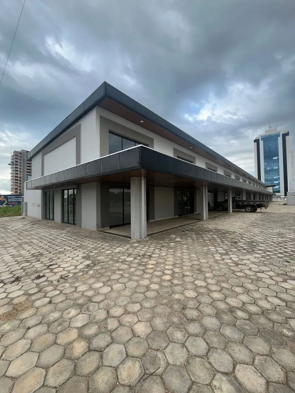 Salas Comerciais - Orla
