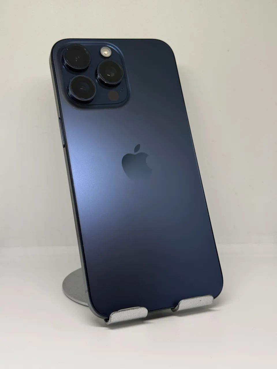 Iphone 15 pro max 256GB (TODO ORIGINAL) - Celulares e Smartphones