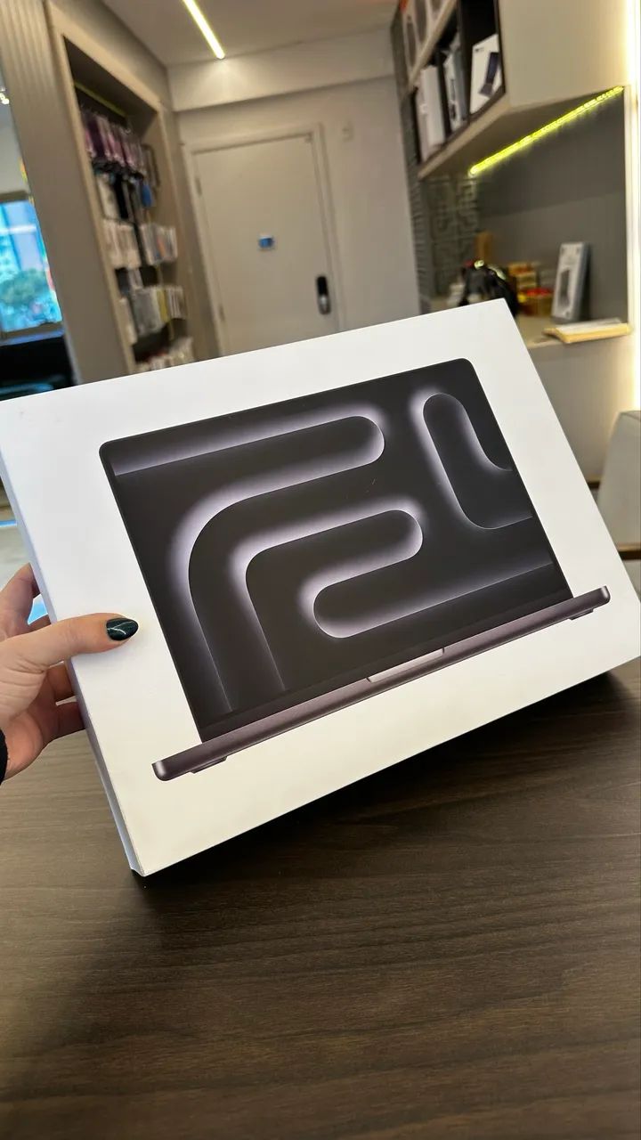 MacBook Pro M5 Pro 1tB 24gb RAM 14 Polegadas Novo Lacrado / Loja Física  - Foto 3