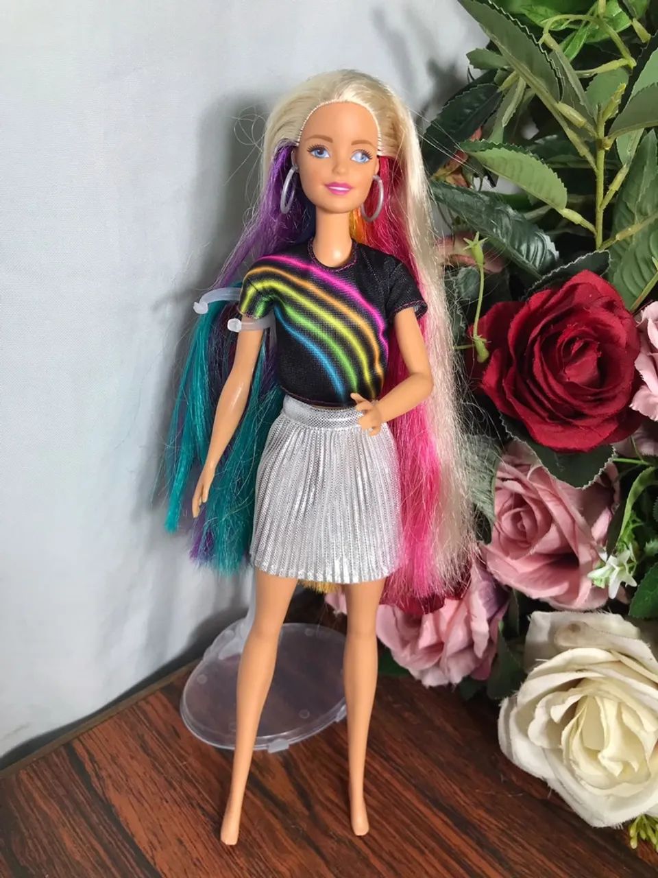 Boneca Barbie Cabelos Coloridos