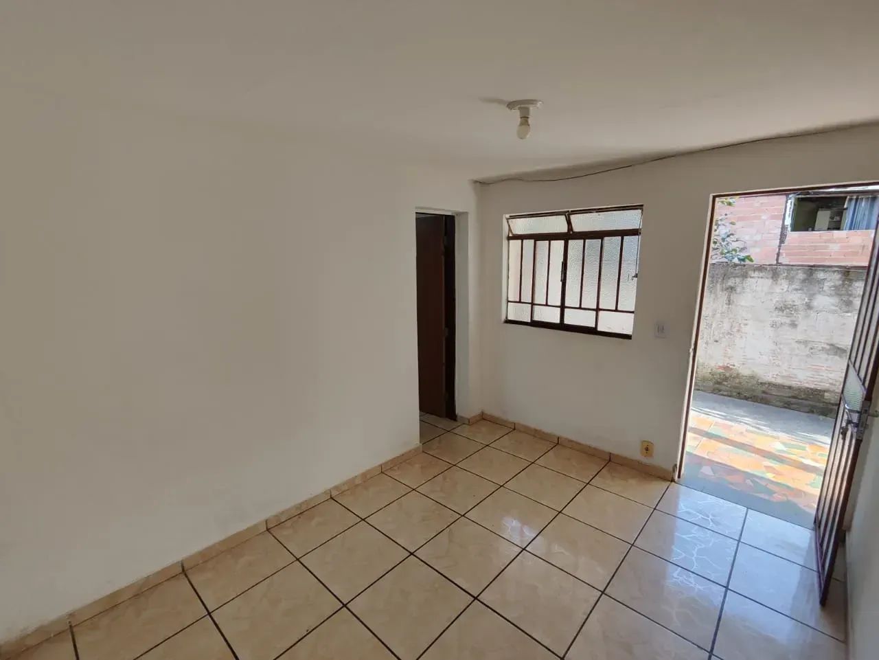 Imóvel para aluguel com 1 quarto em Vila Nova Vista - Sabará - MG