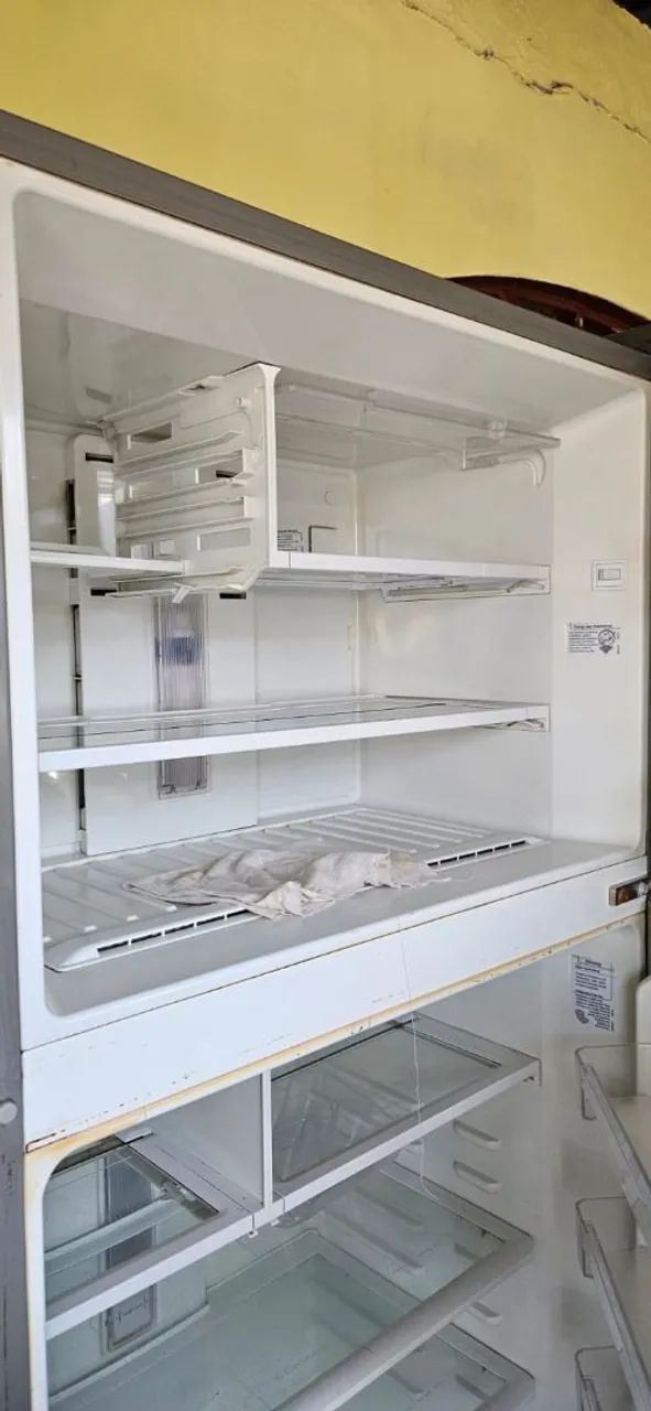Vendo Geladeira Electrolux infinity - Foto 4