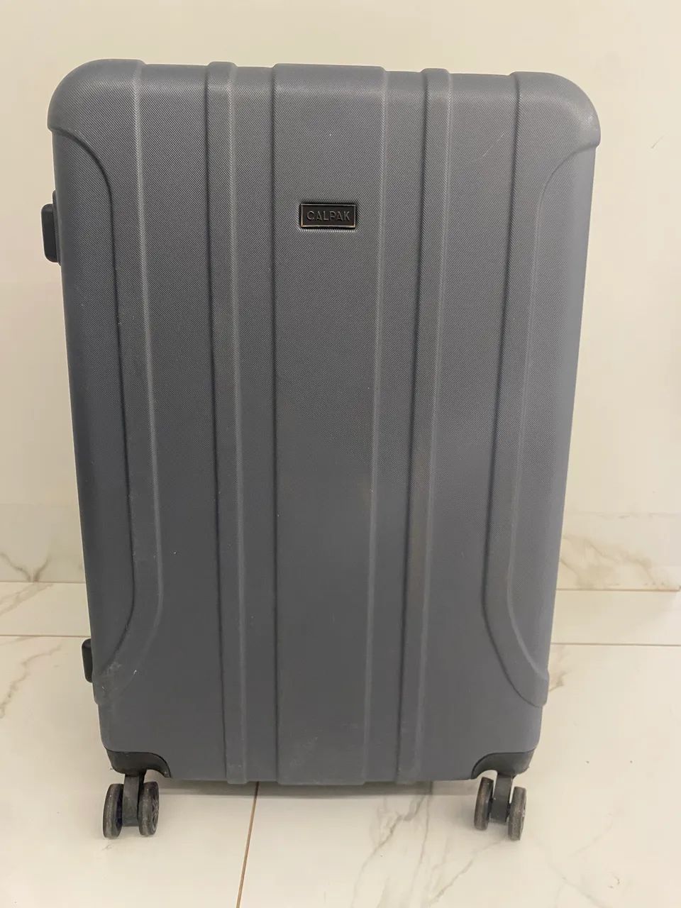 Mala grande CALPAK ( nova custa 1.500,00 ) - Foto 2