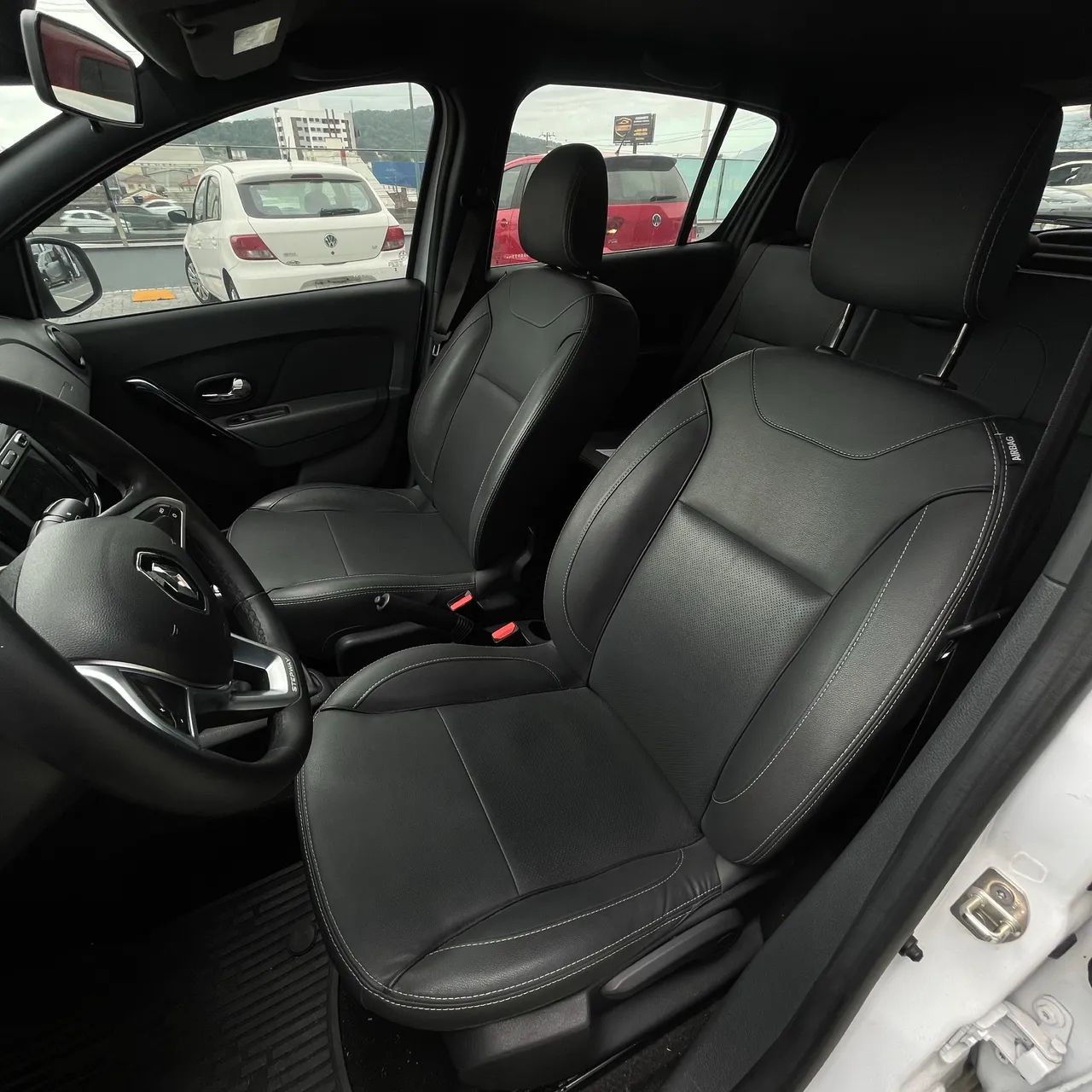 Renault Stepway Iconic Flex 1.6 16V Aut. 2024 - Foto 4