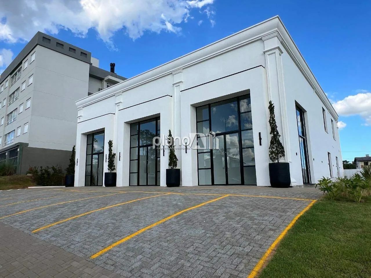 Loja para aluguel, com 240m², - Alphaville - Gravataí / RS por R$ 10.000,00