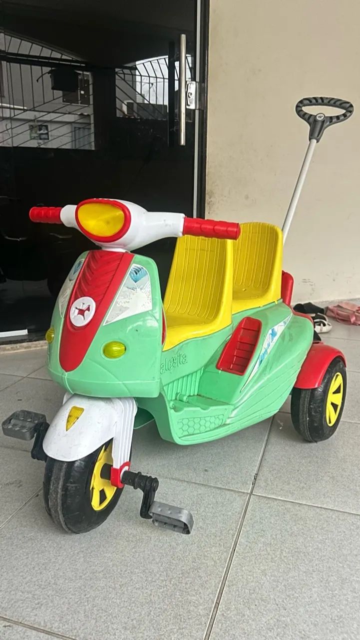 Carrinho infantil duplo  - Foto 2