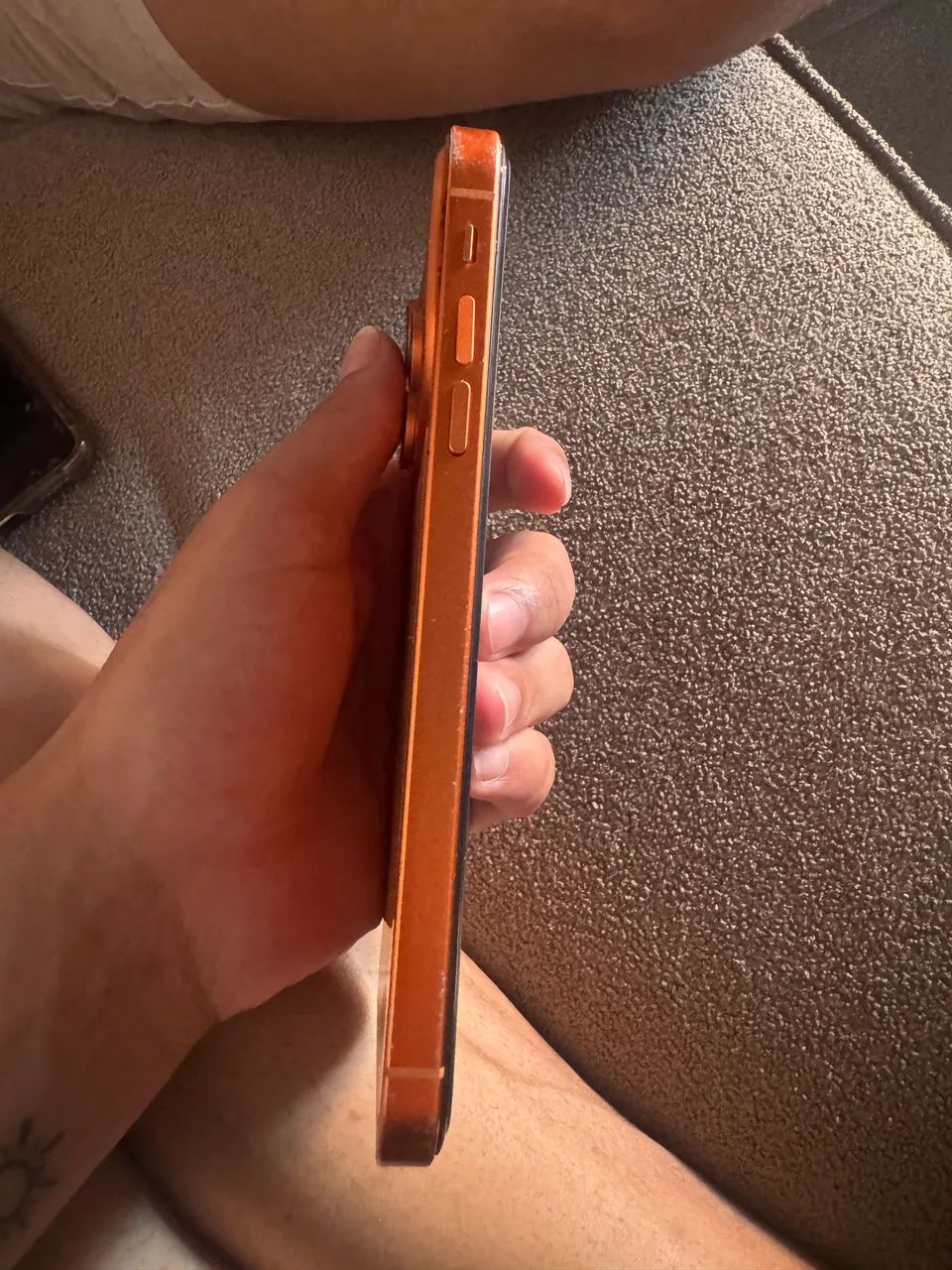 iPhone 11 em carcaça do 17 pro 