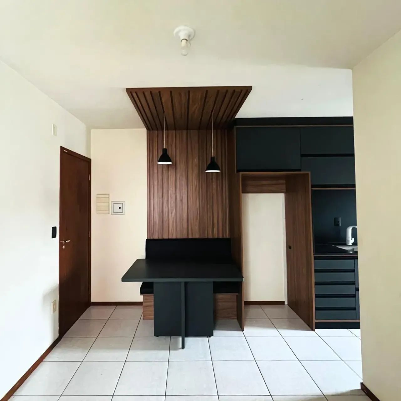 AP 2 dormitórios com cozinha planejada e VG privativa - Biguaçu-SC - Foto 2