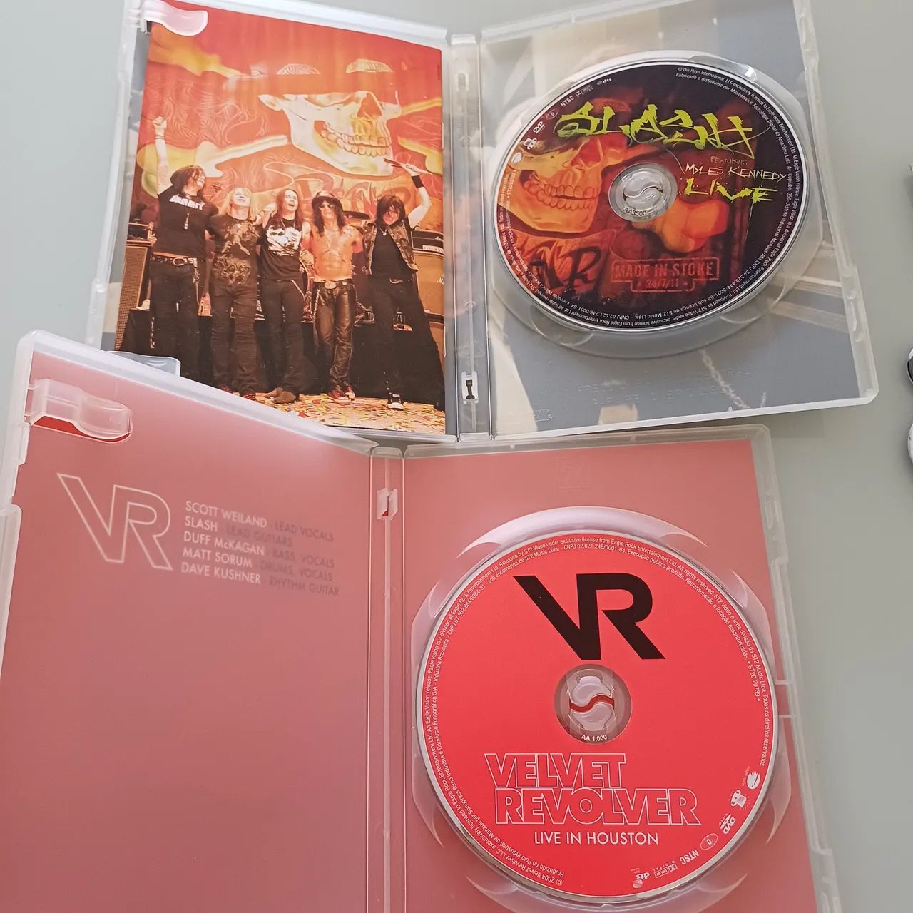 Slash/Velvet Revolver - DVDs + pôster e botons  - Foto 2