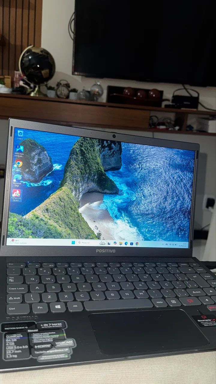 Notebook Positivo Motion Q464C - Intel Quad Core | 4GB RAM | 64GB | Excelente Estado - Foto 2