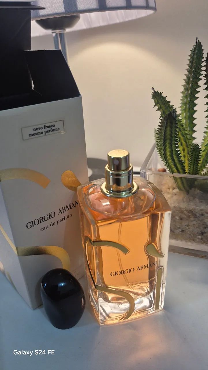 Sì de Giorgio Armani - 100ml - desapego  - Foto 3