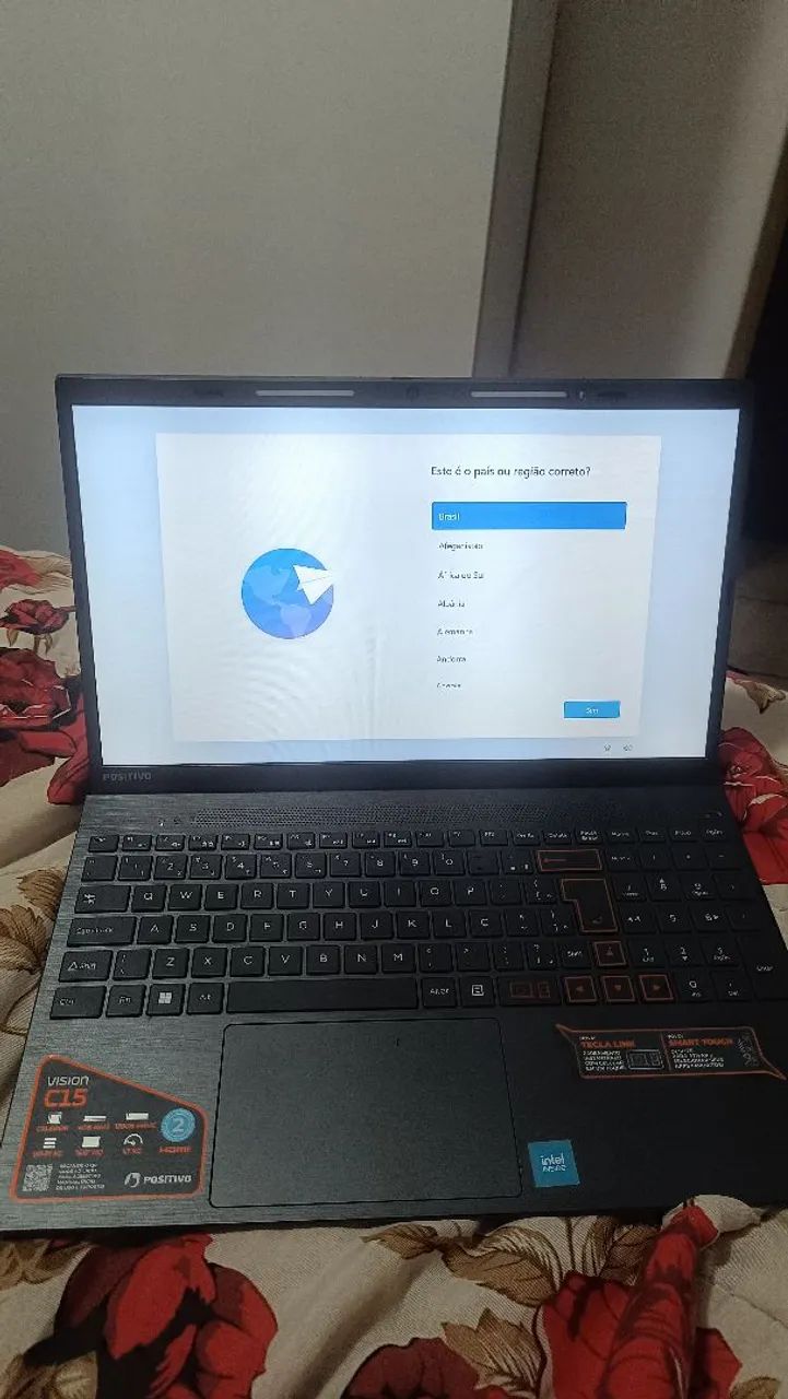 Notebook semi-novo