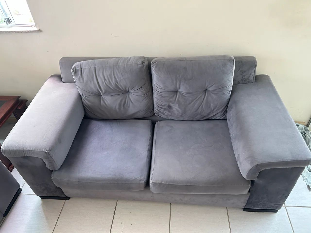Sofá 2 lugares 