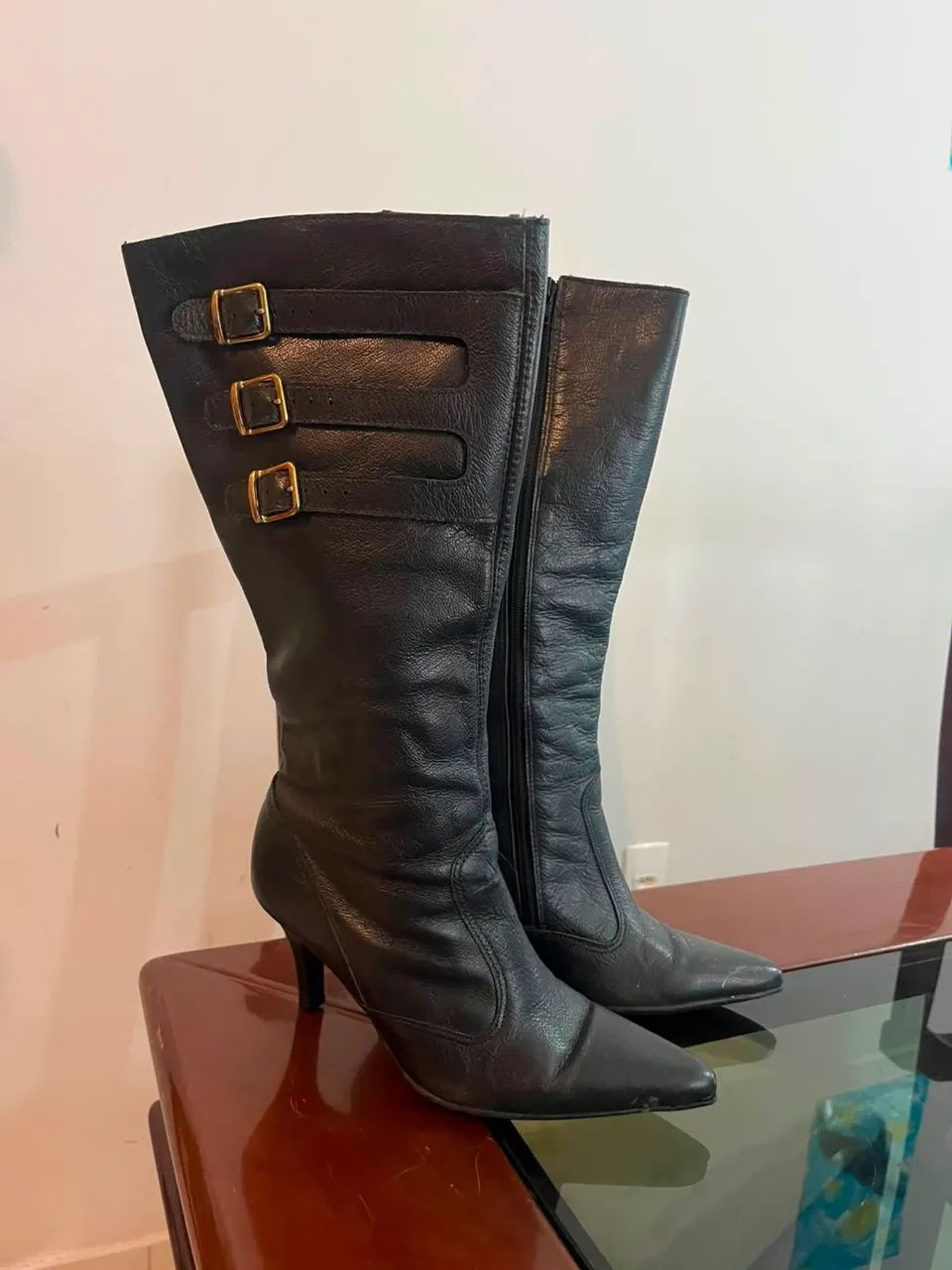 Bota de couro salto fino  - Foto 2