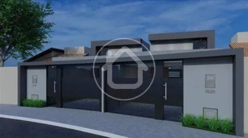 CASA GRANDE COM 3 SUÍTES - EM FRENTE À PRAÇA - Foto 2