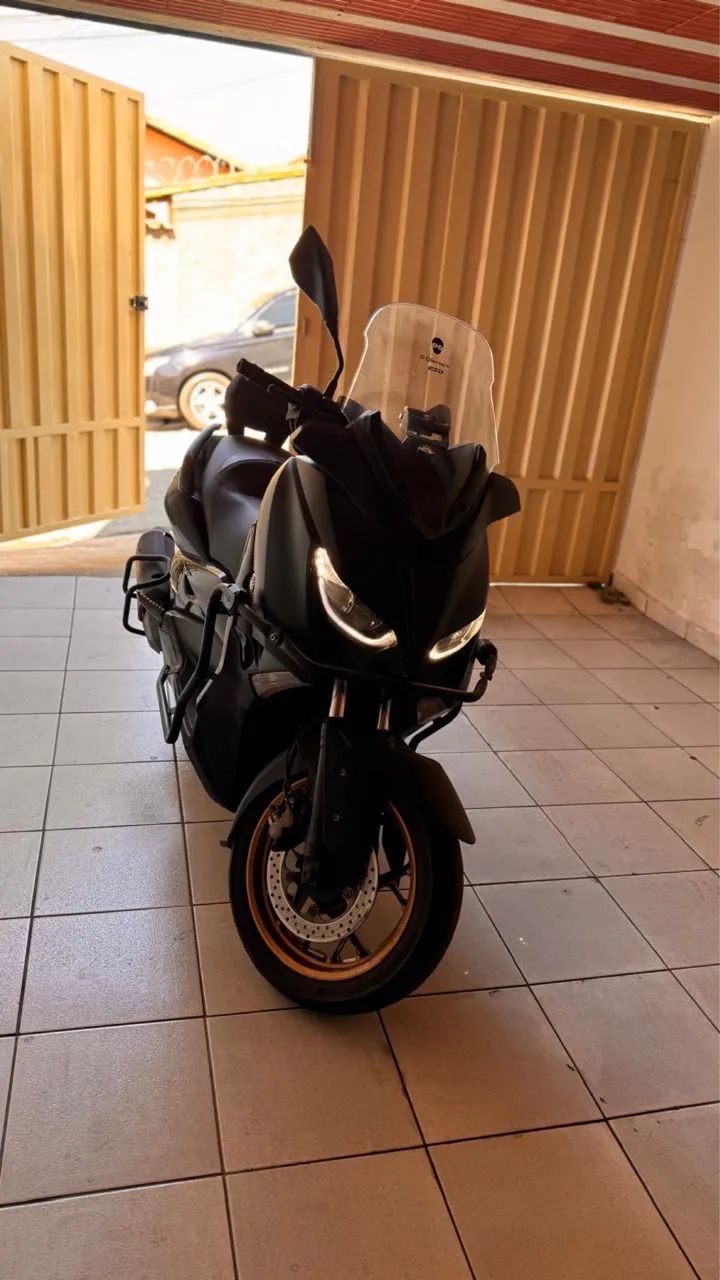 X Max semi nova  - Foto 3