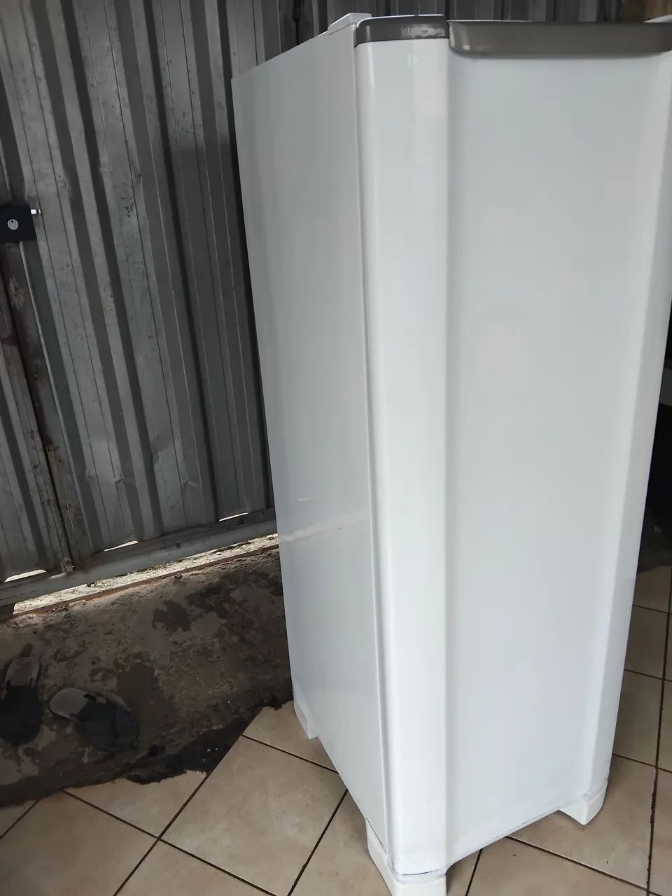 Geladeira 280L  - Foto 3