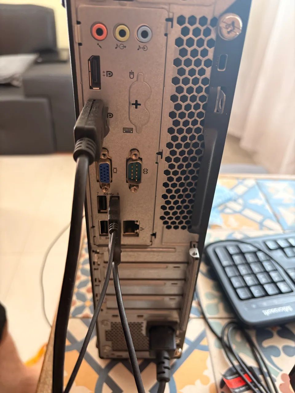 Computador Lenovo Thinkcentre Sff M910s Core I5-7500u 8gb 50 - Foto 4