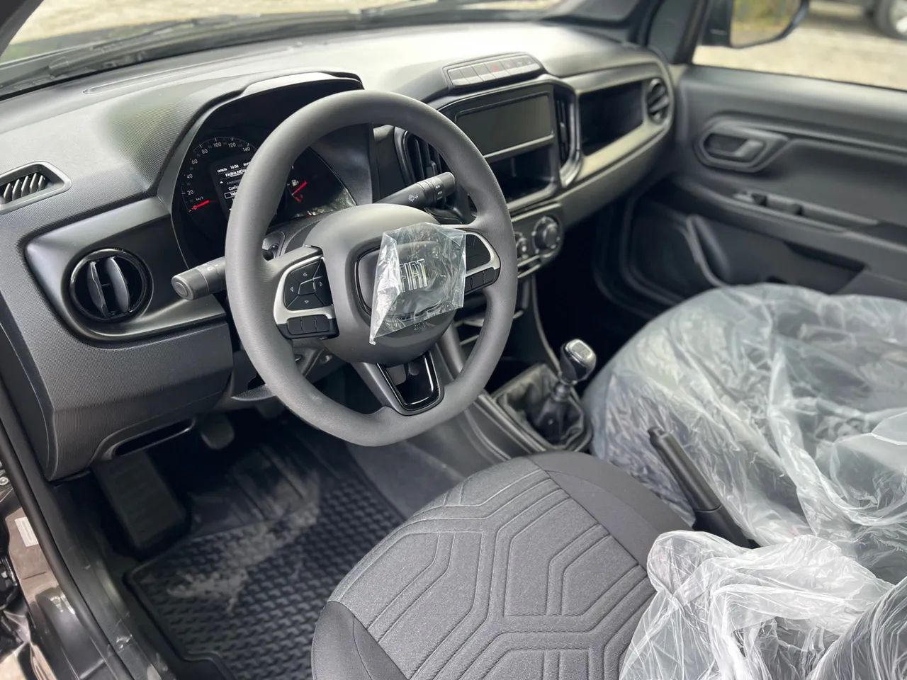 Fiat Strada Freedom 1.3 Flex 8V CD 2027 - Foto 5