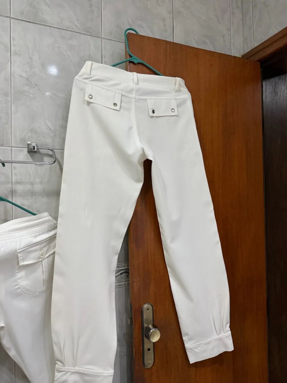 Calça branca  - Foto 2