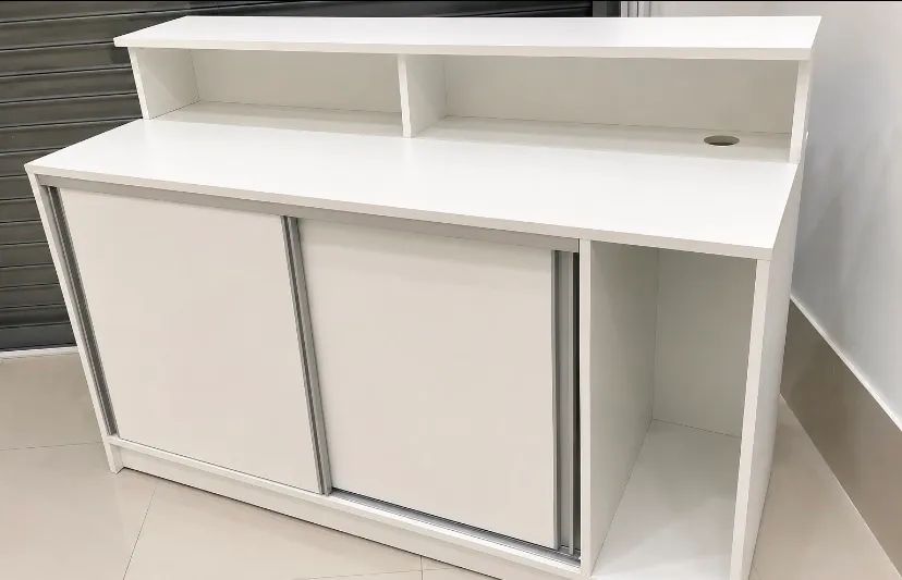Balcao em MDF branco p Atendimento  - Foto 2