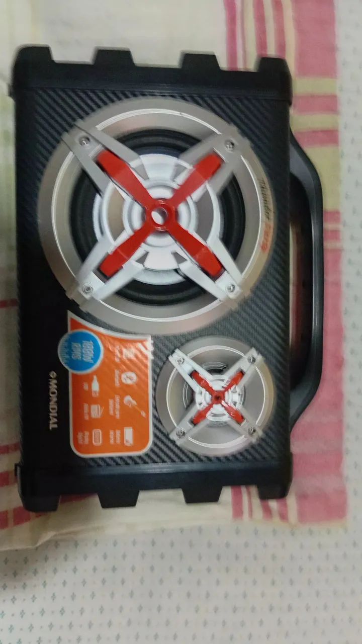VENDO ESSE CAIXA DE SOM MONDIAL 