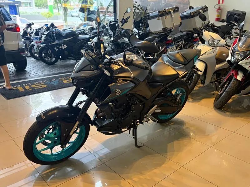 YAMAHA MT03 ABS 2025 - Foto 4