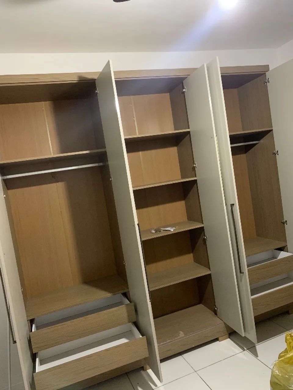 GUARDA ROUPA DE CASAL - Foto 2