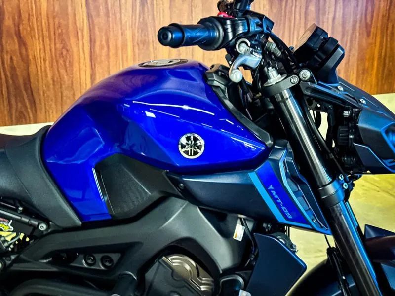 YAMAHA MT09 ABS 2024 - Foto 4