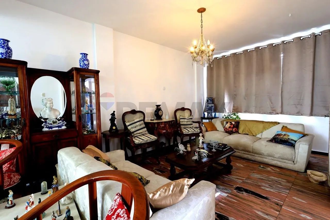 VENDO APARTAMENTO 230M² COM 4 QUARTOS + DEPENDÊNCIA COMPLETA NO EDIFÍCIO MARFIN NO BAIRRO  - Foto 3