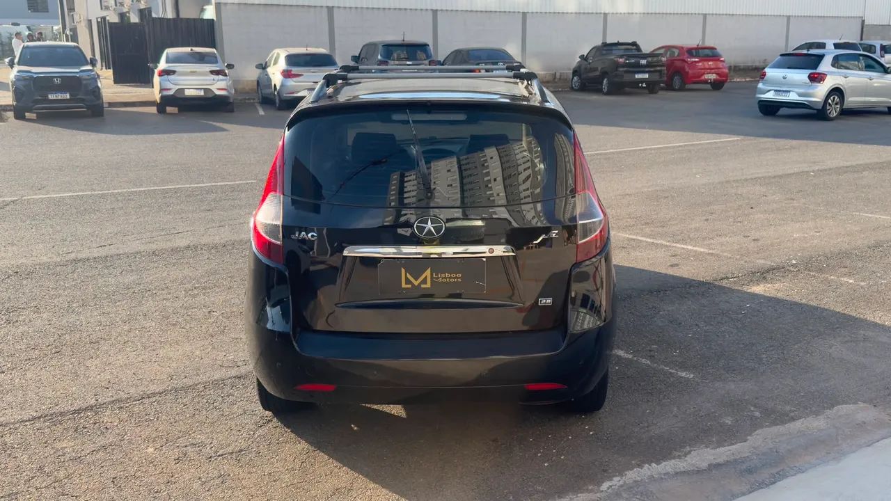 JAC J6 2.0 16V 5P Mec. 2012 - Foto 5