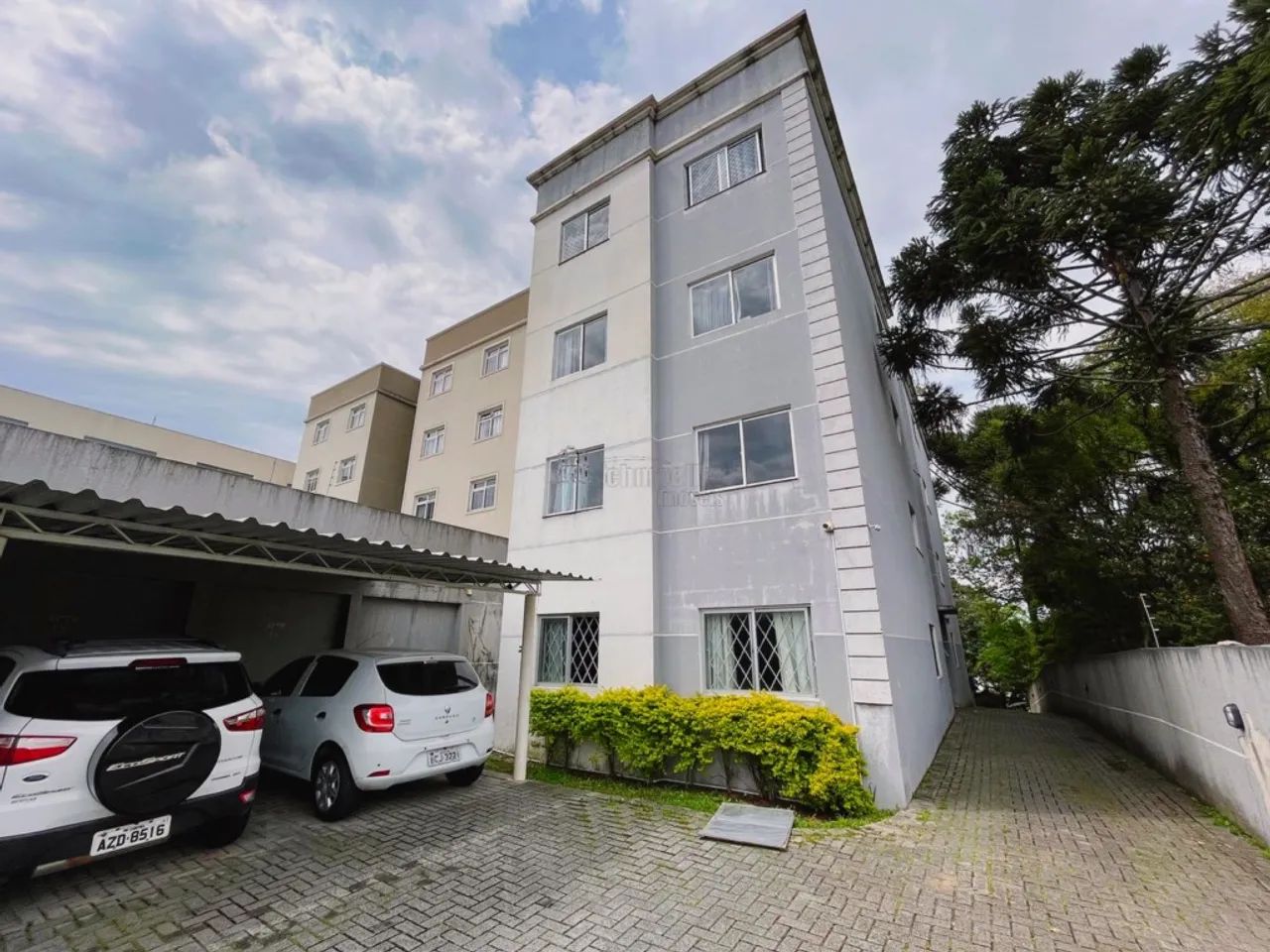 APARTAMENTO MOBILIADO À VENDA NO UBERABA