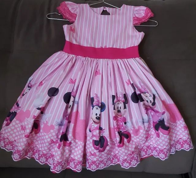 Vestido temático Minnie Mouse