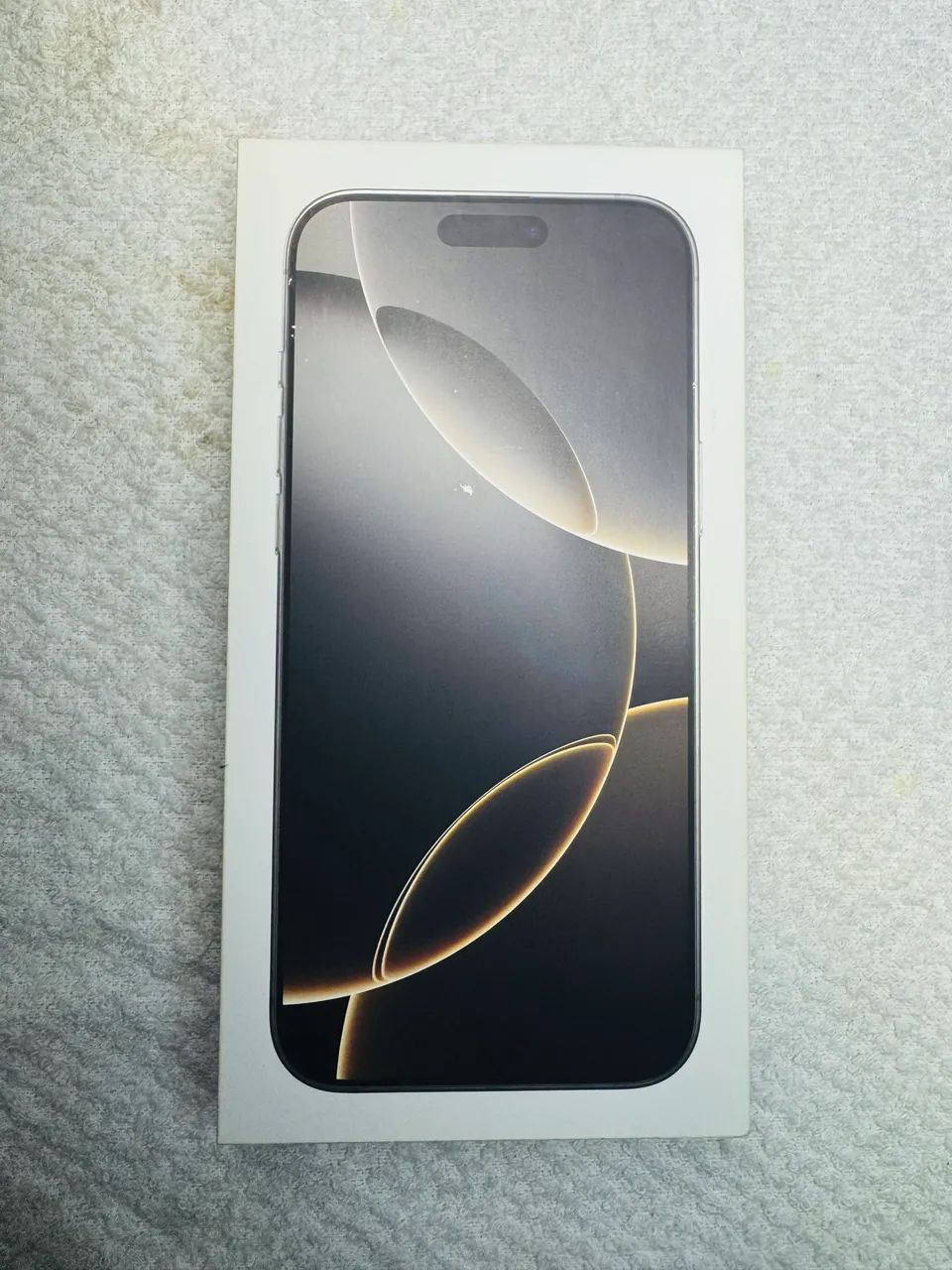 iPhone 16 pro max ( bateria 96%)